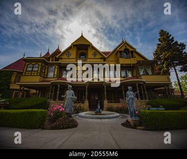 Exterior Photos of the Winchester House in San Jose California. One of the most famous Haunted Houses in the world Stock Photo