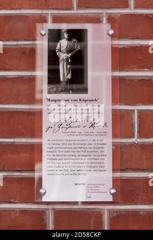 Sign in Potsdam, here bougt Wilhelm Voigt, Hauptmann von Köpenick, the uniform of a Prussian military officer, Germany Stock Photo