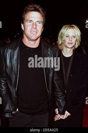 Meg Ryan and husband Dennis Quaid at the 1997 Golden Globe Awards © JRC ...