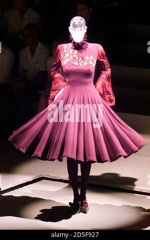 givenchy alexander mcqueen 1999