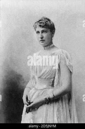 Alice Heine (1858 – 1925) was the American-born Princess consort of Monaco by marriage to Prince Albert I of Monaco. Marcel Proust used her as a model Stock Photo