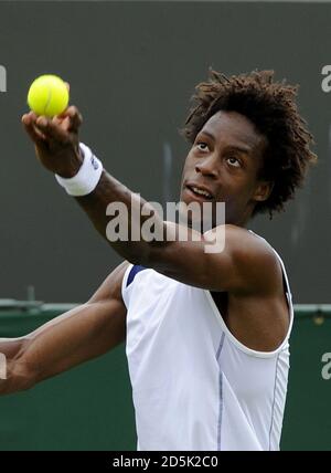 France's Gael Monfils in action against Germany's Mathias Bachinger Stock Photo