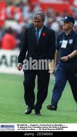 08-JUN-96 ... England v Switzerland at Wembley ...  A dejected Terry Venables leaves the field as England are held to a draw Stock Photo