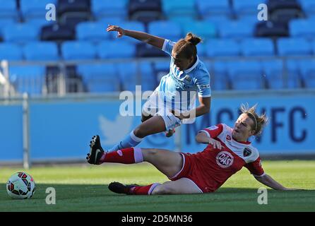 Manchester City's Nikita Parris (left) and Bristol Academy's Frankie Brown (right) Stock Photo