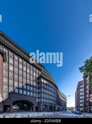 Pointed Chilehaus in Hamburg. Designed by Fritz Höger, completed in 1924. An extreme example of the 1920s Brick Expressionism style of architecture. Stock Photo