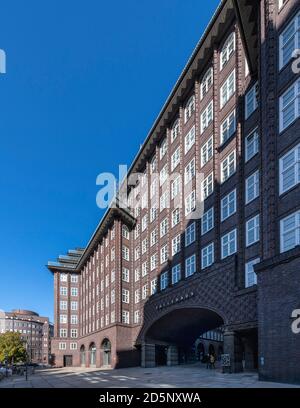 Pointed Chilehaus in Hamburg. Designed by Fritz Höger, completed in 1924. An extreme example of the 1920s Brick Expressionism style of architecture. Stock Photo