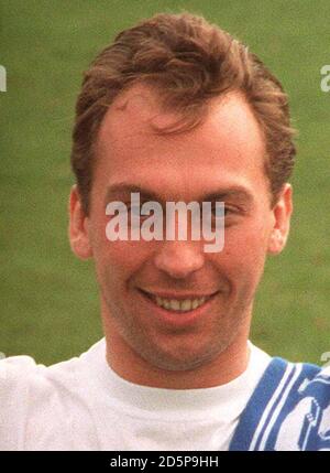 PAP LON 01 9.6.95. Library file 258221-6, dated 7.3.94. Footballer David Platt, who celebrates  his 29th birthday on Saturday 10.6.95. Photo by Michael Stephens/PA Stock Photo