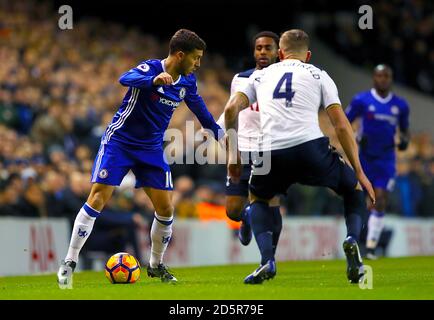 Chelsea's Eden Hazard (left) and Tottenham Hotspur's Toby Alderweireld battle for the ball Stock Photo