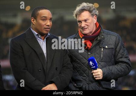 BT Sport pundits Paul Ince (left) and Glenn Hoddle before the game Stock Photo