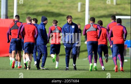 England manager Gareth Southgate (centre)  Stock Photo