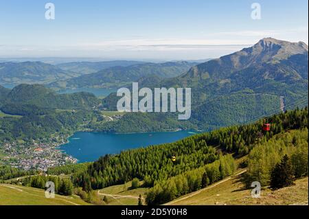 Austria, Salzburg State, Sankt Gilgen, View of town and Lakes Wolfgangsee and Mondsee Stock Photo
