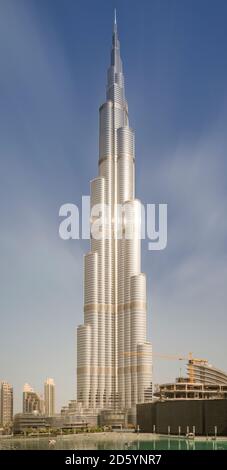 United Arab Emirates, Dubai, Sun reflecting in the Burj Khalifa Stock Photo