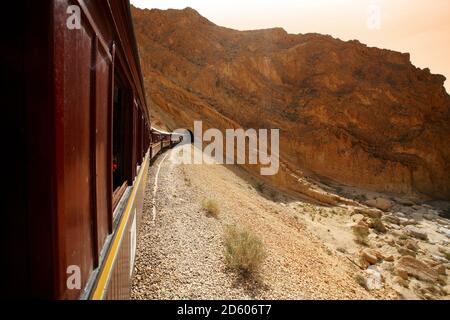 Tunisia, Metlaoui, driving train at the Selja Gorges Stock Photo