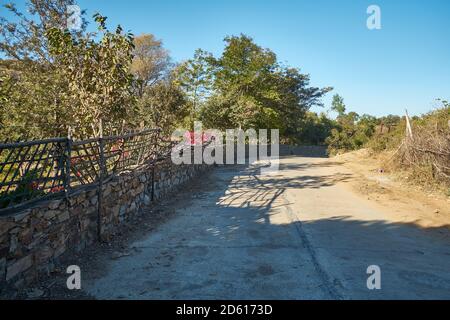 Typical houses and streets of Mount Abu, Rajasthan, India Stock Photo