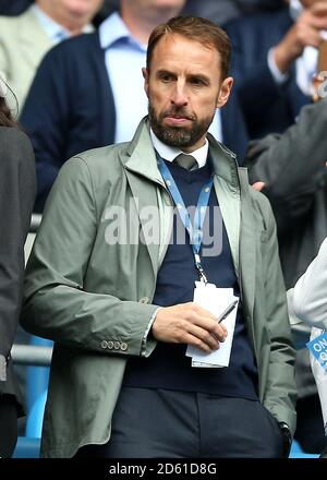 England manager Gareth Southgate (centre) at the game Stock Photo