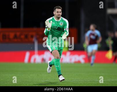 Burnley goalkeeper Thomas Heaton celebrates his side's first goal Stock Photo