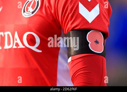 Lest we forget shirt hi-res stock photography and images - Alamy