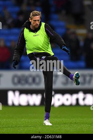 Stoke City's Peter Crouch warming up before the game Stock Photo - Alamy