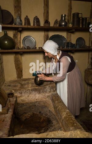 Medieval Portrait of a Maid Cleaning in Kitchen Stock Image - Image of  historic, clothing: 192365167