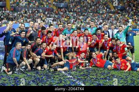 Spain celebrate with the trophy after winning the UEFA European Under-21 Championship Final Stock Photo