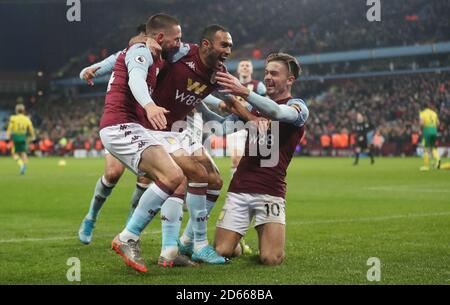 Aston Villa's Conor Hourihane (left) celebrates scoring the first goal Stock Photo