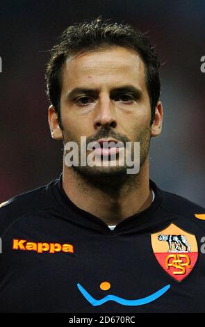 ludovic-giuly-roma-2d670rc.jpg
