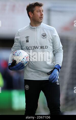 Brentford goalkeeper coach Andy Quy Stock Photo - Alamy