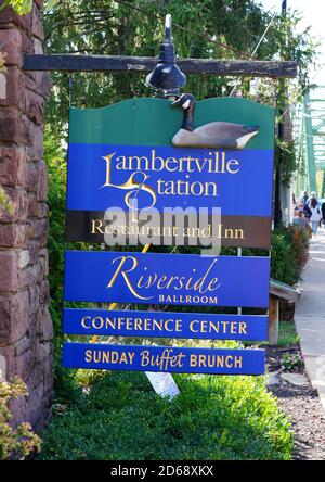 LAMBERTVILLE, NJ -3 OCT 2020- View of the charming historic town of Lambertville, located on the Delaware River in Hunterdon County, nicknamed the ant Stock Photo