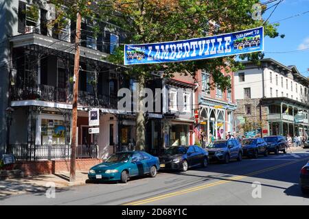 LAMBERTVILLE, NJ -3 OCT 2020- View of the charming historic town of Lambertville, located on the Delaware River in Hunterdon County, nicknamed the ant Stock Photo