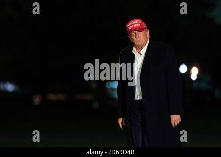 United States President Donald J. Trump returns to the White House in Washington, DC after attending a political event in Des Moines, Iowa on Wednesday, October 15, 2020.Credit: Chris Kleponis/Pool via CNP /MdeiaPunch Stock Photo