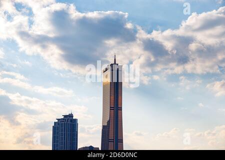 SEOUL, KOREA - January 30, 2020. Yeouido Hangang 63 Building sunset scenery. Seoul Han River sunset scenery. Stock Photo