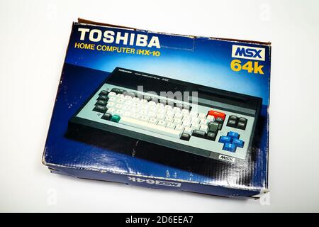 Boxed Toshiba HX 10 Home Computer running Microsoft MSX software
