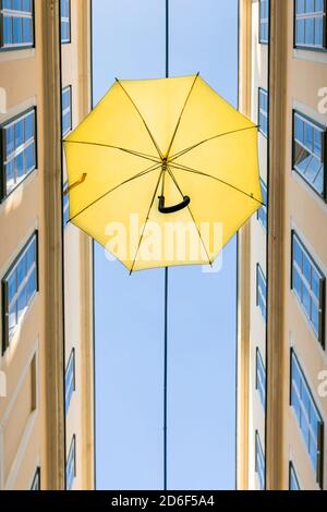 The Sünnhof-Passage with colorful umbrellas, passage and Biedermeier inner courtyard between Landstrasser Hauptstrasse and Ungargasse, 3rd district, Landstrasse, Vienna, Austria Stock Photo