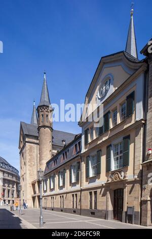 Old town with Münsterbasilika, Bonn, North Rhine-Westphalia, Germany, Europe Stock Photo