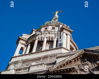 Scales of Justice of the Central Criminal Court fondly known as the Old Bailey London England, UK which dates from 1902 and is a popular travel destin Stock Photo