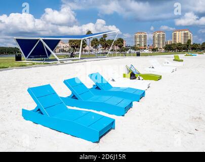 Petersburg sunlounger discount