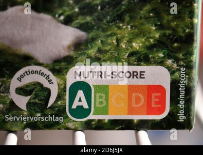 Label NUTRI-SCORE, nutritional labelling system, nationwide introduction from November 2020, here on a package of creamed spinach from Iglo Stock Photo