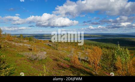 The stunning nature of the Russian north. Tundra, Murmansk region. Magnificent autumn in Monchegorsk Stock Photo