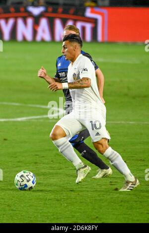 LA Galaxy forward Cristian Pavon (10) runs with the ball during a MLS soccer game, Wednesday, Oct. 14, 2020, in Carson, Calif. The San Jose Earthquakes defeated Los Angeles Galaxy 4-0.(IOS/ESPA-Images) Stock Photo