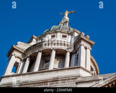 Scales of Justice of the Central Criminal Court fondly known as the Old Bailey London England, UK which dates from 1902 and is a popular travel destin Stock Photo