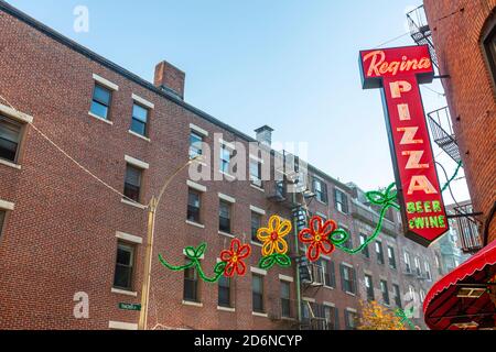 Regina Pizzeria in Thacher Street in Boston's North End, Boston, Massachusetts, USA Stock Photo