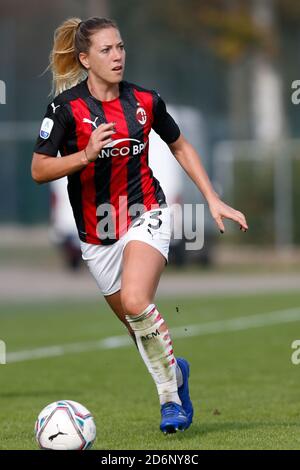 Milan, Italy. 18th Oct, 2020. Milan, Italy, 18 Oct 2020, Francesca Vitale (AC Milan) during AC Milan vs FC Internazionale - Italian Soccer Serie A Women Championship - Credit: LM/Francesco Scaccianoce Credit: Francesco Scaccianoce/LPS/ZUMA Wire/Alamy Live News Stock Photo