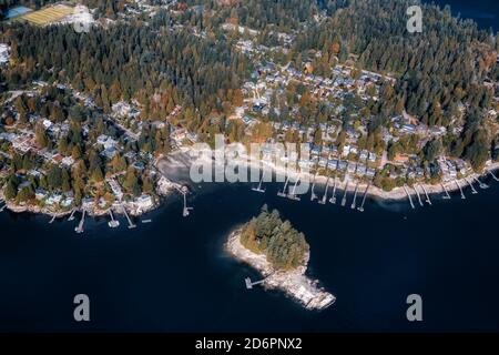 Aerial view on the luxury homes in a beautiful neighborhood by the ocean Stock Photo