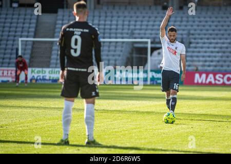 Aarhus, Denmark. 18th, October 2020. Casper Hojer Nielsen (16) of AGF seen during the 3F Superliga match between Aarhus GF and AC Horsens at Ceres Park in Aarhus. (Photo credit: Gonzales Photo - Morten Kjaer). Stock Photo