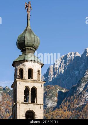 Church of San Tomaso Agordino in the Dolomites of the  Veneto. The Dolomites of the Veneto are part of the UNESCO world heritage. Europe, Central Euro Stock Photo