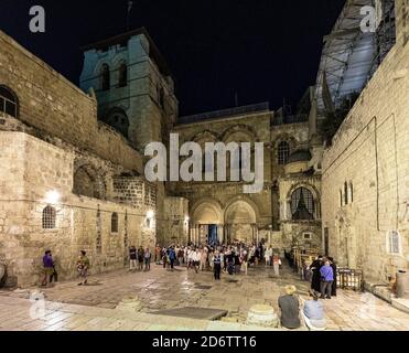 Jerusalem / Israel - 2017/10/11: Church of the Holy Sepulchre with pavris courtyard, main entrance and Chapel of the Franks in d City Stock Photo