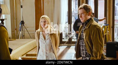 LOVE ACTUALLY MARTIN FREEMAN, JOANNA PAGE Date: 2003 Stock Photo - Alamy