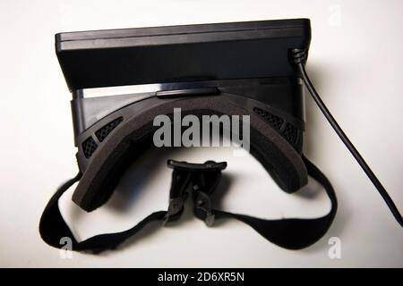 Irvine, California, USA. 6th Feb, 2013. A prototype of the Oculus Rift virtual reality video game headset the Oculus company is developing in Irvine, California on Wednesday, February 6, 2013. © 2013 Patrick T. Fallon Credit: Patrick Fallon/ZUMA Wire/Alamy Live News Stock Photo
