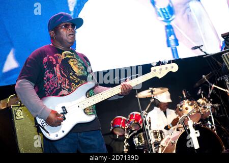 Sly dunbar hi-res stock photography and images - Alamy