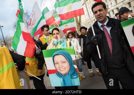 Members of the Anglo-Iranian community hold a rally opposite Downing Street, London, in solidarity with the nationwide anti-regime protests currently taking place in Iran. The protesters called on the British government to support the campaign for democratic change in Iran. Picture date: Thursday January 4th, 2018. Photo credit should read: Matt Crossick/ EMPICS Entertainment. Stock Photo